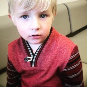 Toggle cotton Boys sweatshirt